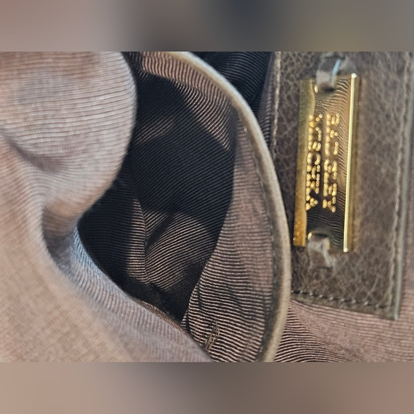 Bagdley Mischka Brown Hobo Handbag / Purse Soft Leather Adjustable Strap - Picture 9 of 15